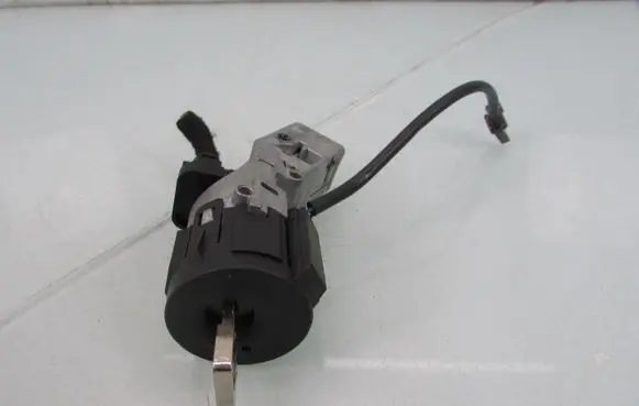 Citroen C4 I Ignition lock