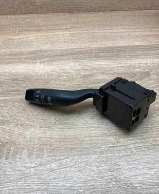 Honda Jazz Indicator stalk M18620