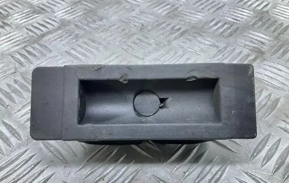 Audi A7 S7 4G Jacking socket point 4G0802845