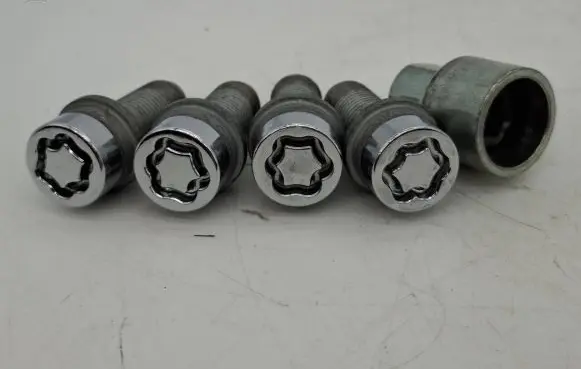 Audi Q5 SQ5 Anti-theft wheel nuts and lock 