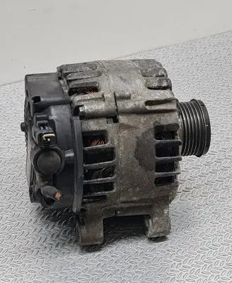 Peugeot 3008 I Generator/alternator 9664779680 2605547B TG15C135