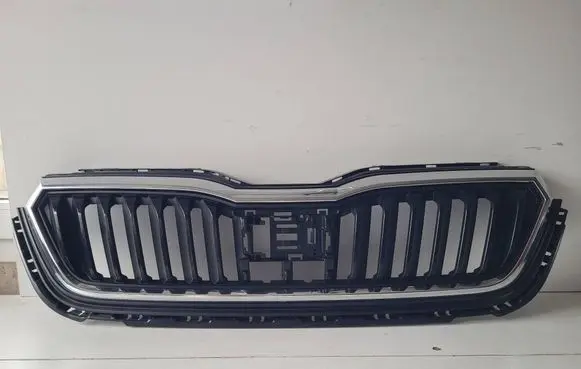 Skoda Scala Front bumper upper radiator grill 657853653