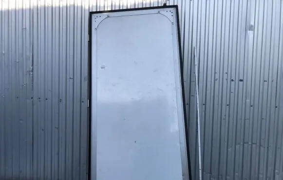 Renault Master III Rear door 