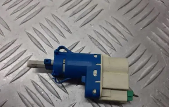Ford Focus Brake pedal sensor switch 3M5T-9C872-AB