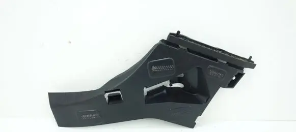Mercedes-Benz A W176 Front bumper mounting bracket A1768850163