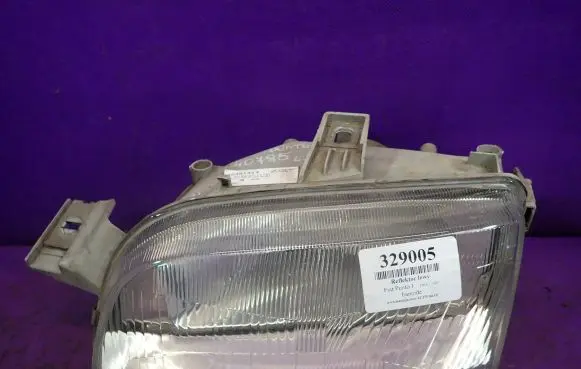 Fiat Punto (176) Headlight/headlamp 46481414