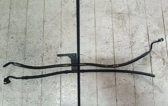 Mercedes-Benz ML W164 Power steering hose/pipe/line 03302301