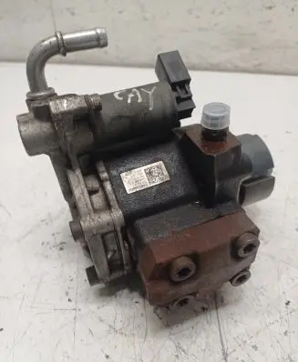 Volkswagen Polo V 6R Fuel injection high pressure pump 03L130755E13