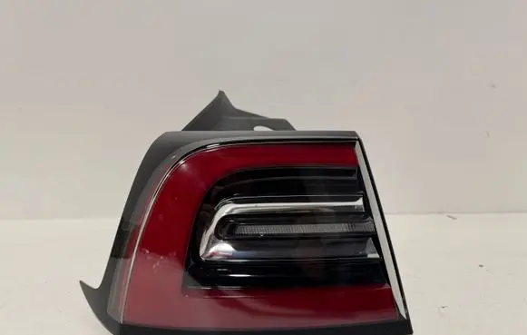 Tesla Model Y Rear/tail lights 150208600D 150208600 1502086