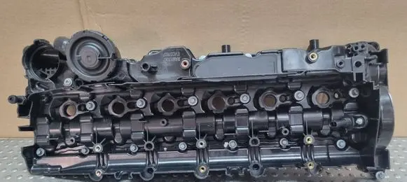 BMW X3 E83 Rocker cam cover 7789395