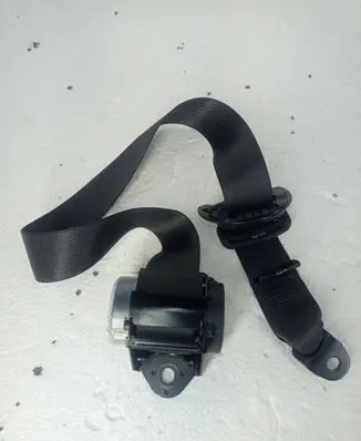 Dodge Challenger Rear seatbelt P6KE10DX9AB V168170061