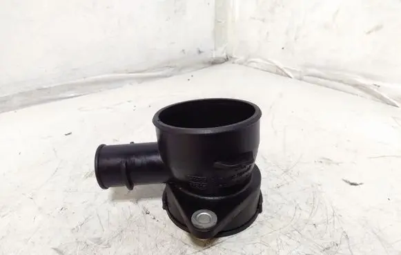 Ford C-MAX II Air intake duct part AV616C784AE