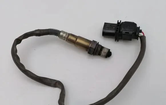 Mercedes-Benz CLA C117 X117 W117 Lambda probe sensor 0095425618 0258017341