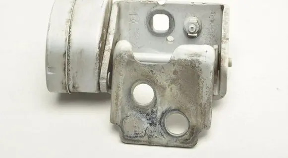 Citroen C3 Picasso Front door upper hinge 
