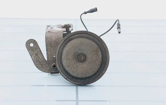 Alarm system siren