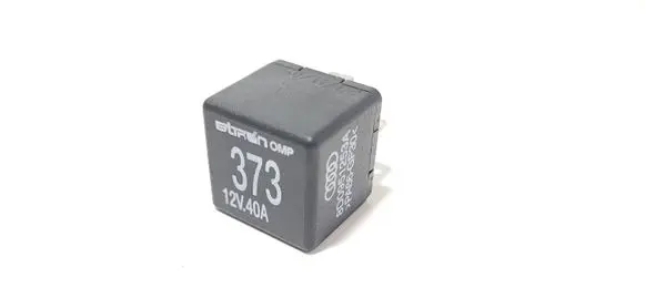 Audi A6 S6 C6 4F Other relay 8D0951253A