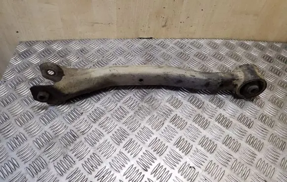Mitsubishi Pajero Rear control arm
