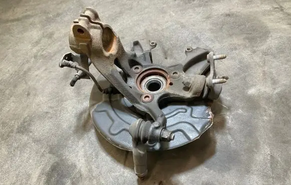 Volkswagen Golf VII Front wheel hub 5Q0255P