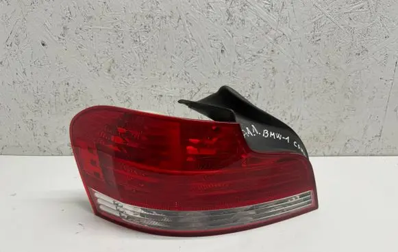 BMW 1 E82 E88 Rear/tail lights 6924519 692451904