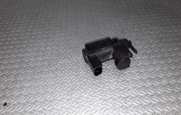Volkswagen Phaeton Turbo solenoid valve 059906628B