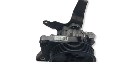 BMW 3 E92 E93 Power steering pump 7693974124