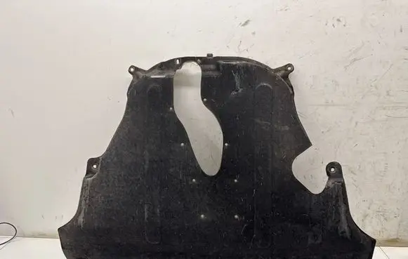 Jeep Cherokee Engine splash shield/under tray 