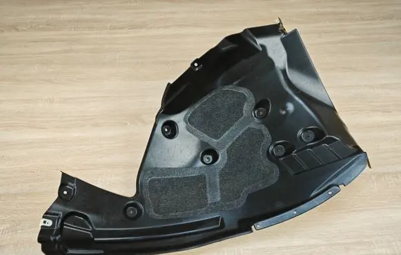 BMW 8 G16 Front wheel arch liner splash guards 7423772
