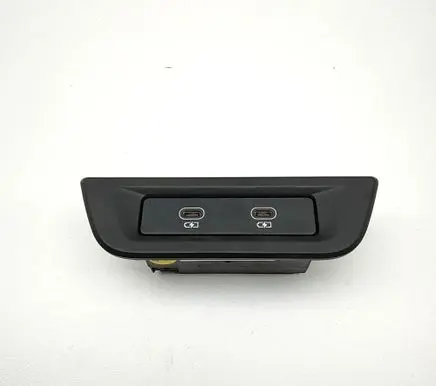 Audi E-tron GT USB socket connector 4N1035954