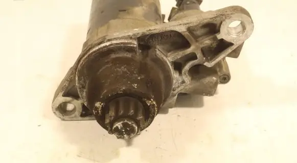 Volkswagen Fox Starter motor SS0103