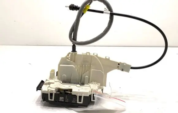 Mercedes-Benz Sprinter W907 W910 Front door lock A9077200300
