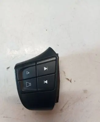 Volvo S80 Steering wheel buttons/switches 30739641
