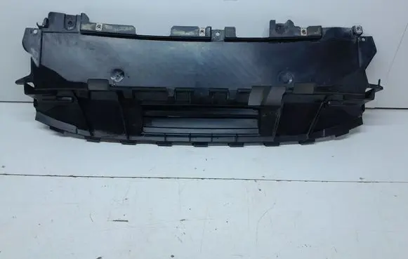Ford Ecosport Intercooler air guide/duct channel GN158B384JA