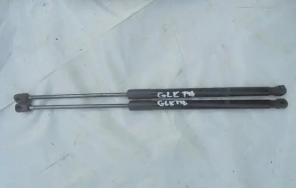 Mercedes-Benz GLK (X204) Tailgate strut 