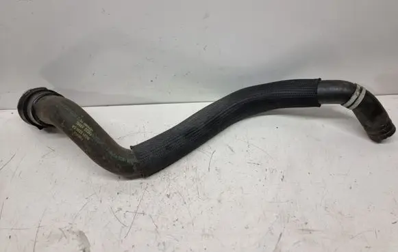 Volvo V60 Engine coolant pipe/hose 31274168
