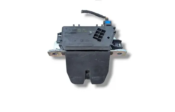 Opel Zafira B Tailgate/trunk/boot lock/catch/latch 13188851