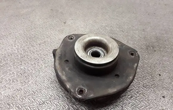 Volkswagen PASSAT B6 Front upper strut mount 