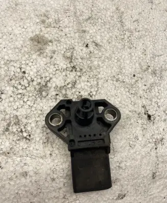 Volkswagen PASSAT B5 Air pressure sensor 038906051C