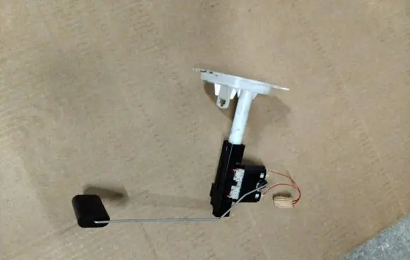 Volvo XC60 Fuel level sensor 31274671 9Z01070890