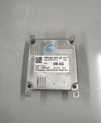 Volkswagen Tiguan Headlight ballast module Xenon 7P5941571AF