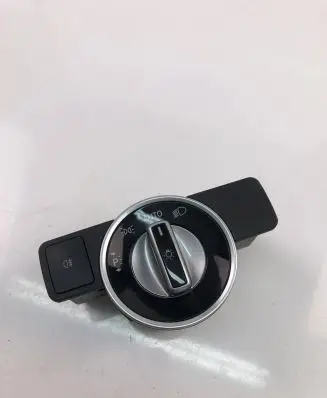 Mercedes-Benz C W204 Light switch A2129050551