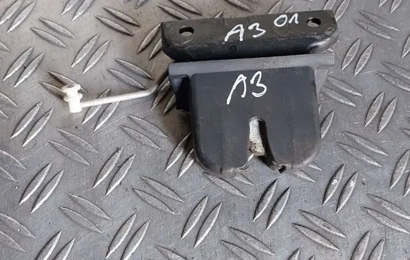 Audi A3 S3 8L Tailgate/trunk/boot lock/catch/latch