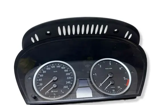 BMW 5 E60 E61 Speedometer (instrument cluster) 110080213