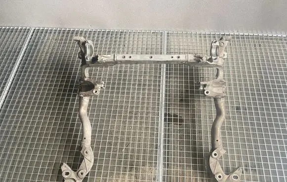 Audi SQ7 Front subframe 4M0399315R