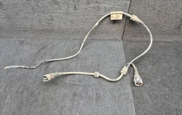 Audi A6 S6 C6 4F Front ABS sensor wiring 4F0972252