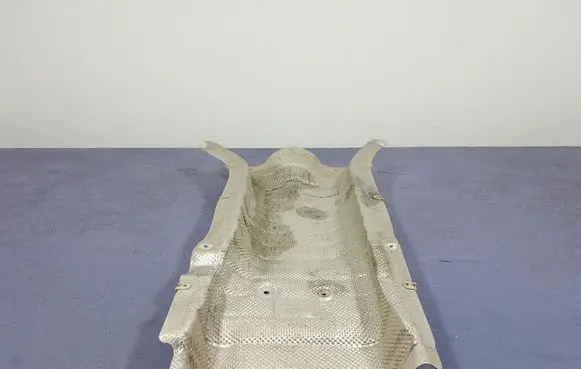 BMW X7 G07 Exhaust heat shield 7424931