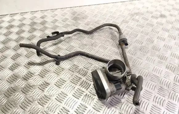 Volkswagen Golf VI Throttle valve A2C53093430 058133517b 06A133062A