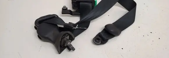 Chrysler Grand Voyager IV Third row seat belt P04680221AD TVHT7098400582