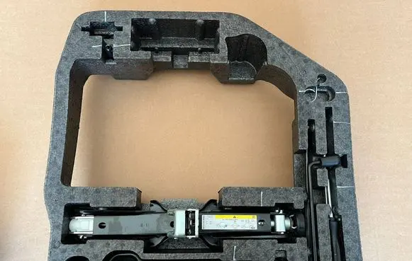 Audi A5 Sportback 8TA Tool box 8T0012109A