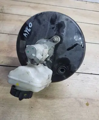 Toyota Aygo AB10 Brake booster 472000H010 0204051248