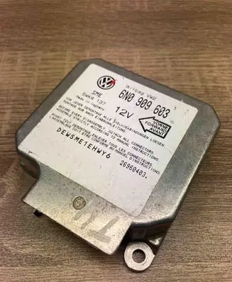 Seat Alhambra (Mk1) Airbag control unit/module 6N0909603 5WK137